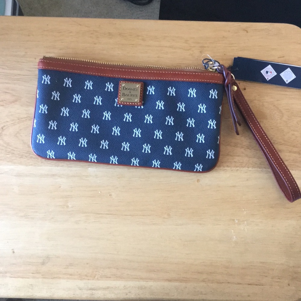 Dooney & Bourke Yankee Wristlet